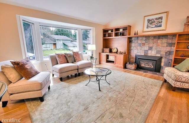10733 126th Pl NE Gallery 4