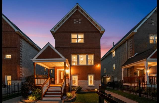 3769 South Lake Park Avenue photos photos