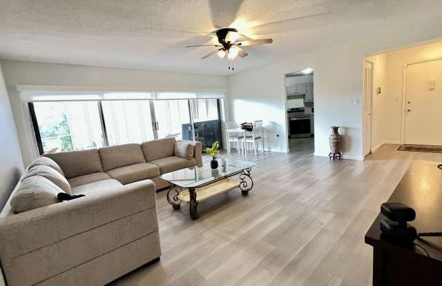 7 Greenway Village N Gallery 4