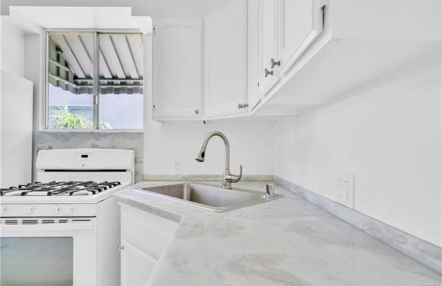 2935 Westwood Boulevard photos photos