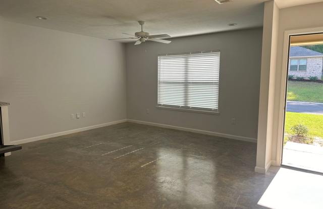 3 Bed/2 Bath Home in Pearl Gallery 2