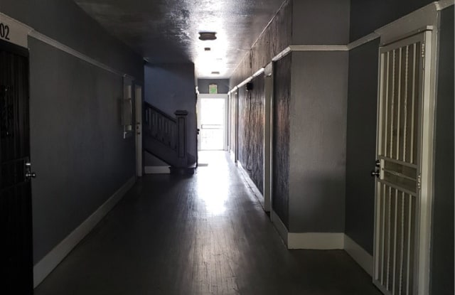 1938 Bonsallo Avenue Gallery 2
