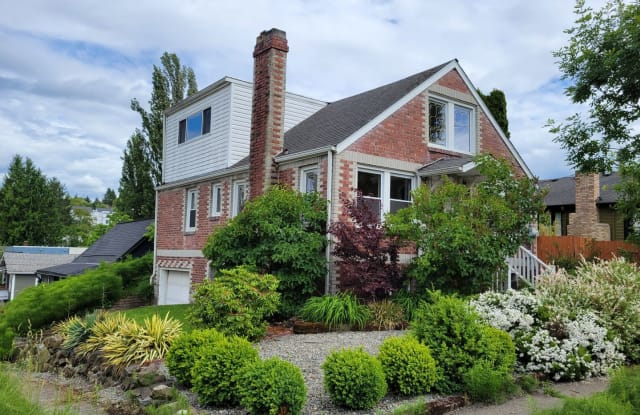 5800 46th Ave S. - 5800 46th Avenue South, Seattle, WA 98118