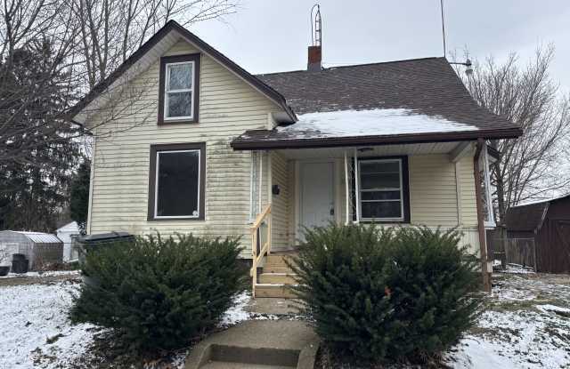 525 Pike Ave SW photos photos