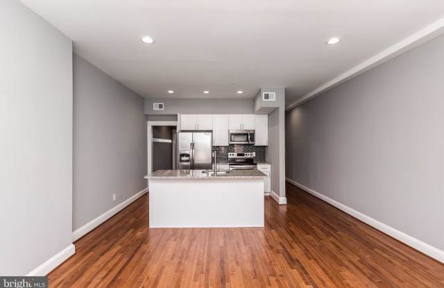 1724 SAINT PAUL STREET Gallery 3