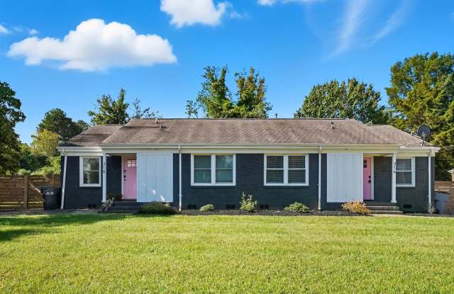 Beautifully Renovated 3-Bedroom with Fenced in Yard photos photos