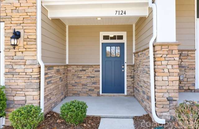 7124 Harris Bay Road Gallery 2