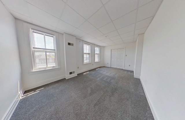 Spacious One Bedroom Apartment Gallery 4