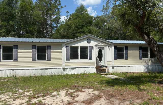 3 bed 2 bath single family home in quiet area photos photos