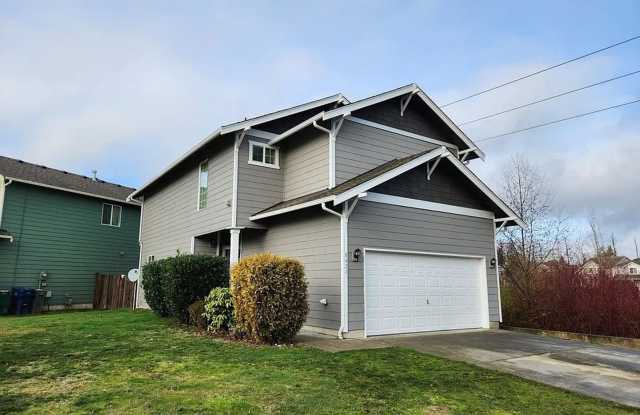 3bd/2.5ba Lake Stevens Home - 8421 19th Street Northeast, Lake Stevens, WA 98258