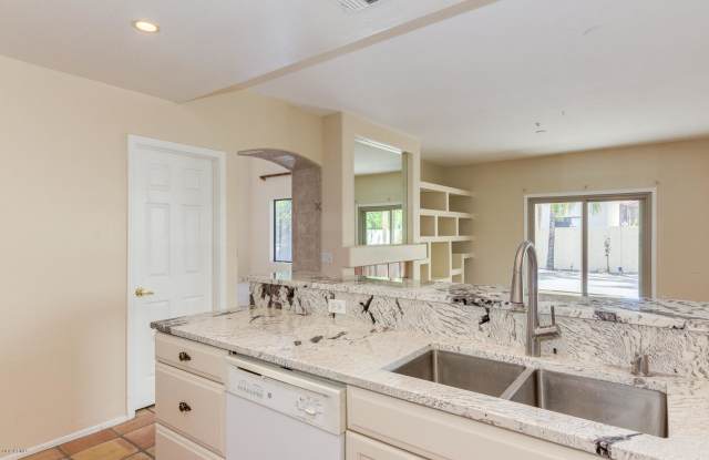 10075 E Friess Drive Gallery 3
