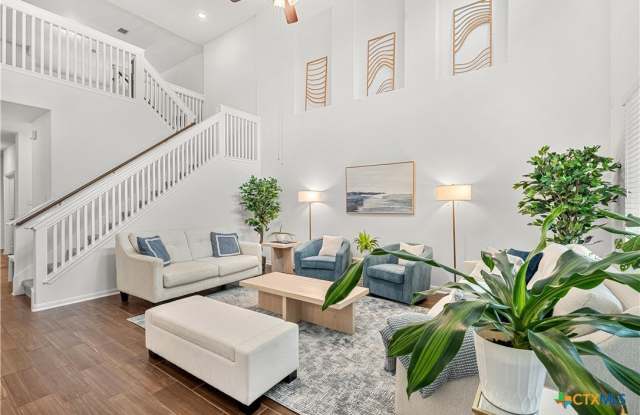 112 Alpen Court Gallery 4
