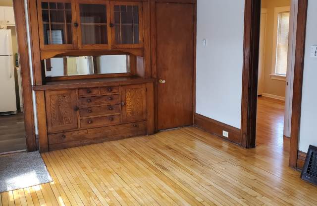 4507 Camden Ave N Gallery 3