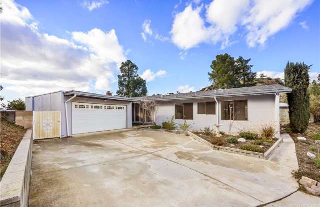 9515 Crystal View Drive Gallery 3