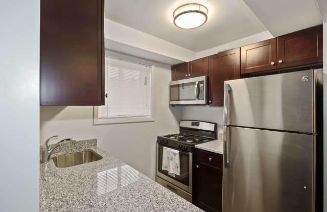Rock Glen Apartments Gallery 2