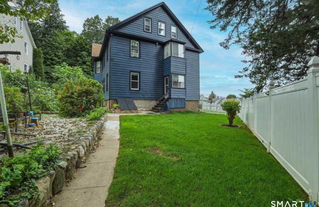 44-46 Perry Hill Road Gallery 4