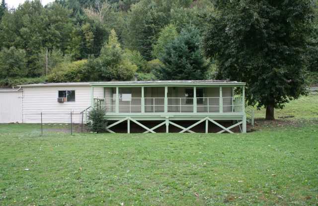 Columbia Riverfront Home with 1 Acre of Landscaped Yard photos photos