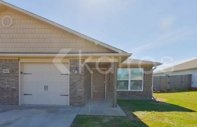 3902 East Thomas Street photos photos