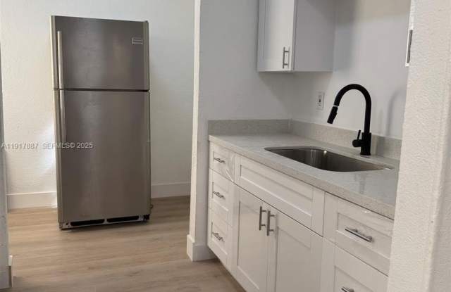 797 NW 55th Ter photos photos