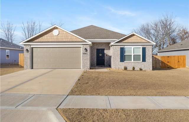 Check this home out with a spacious open floor plan that provides flexible living and entertaining areas photos photos