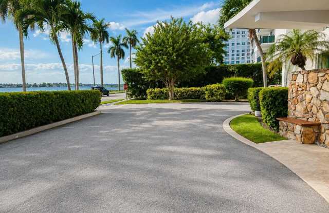 1527 S Flagler Drive Gallery 2