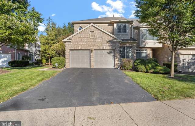 210 BULLOCK DRIVE photos photos