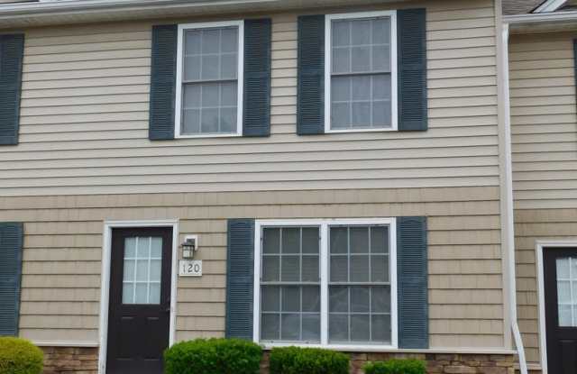 Two Bedroom Townhouse in Tavern Grove! photos photos