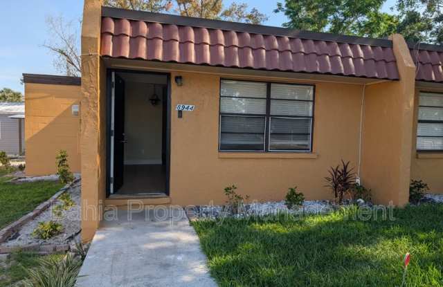 8944 Temple Terrace Hwy photos photos