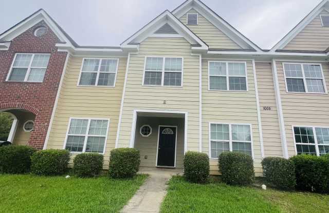 1005 Mill Creek photos photos