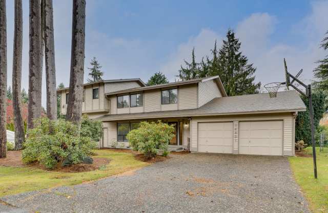Beautifully Remodeled 4-Bedroom Home in Kenmore for Rent - 14931 72nd Place Northeast, Kenmore, WA 98028