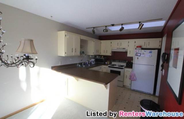 376 97th Lane North East Gallery 2