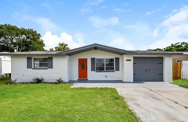 7213 Rhinebeck Dr photos photos