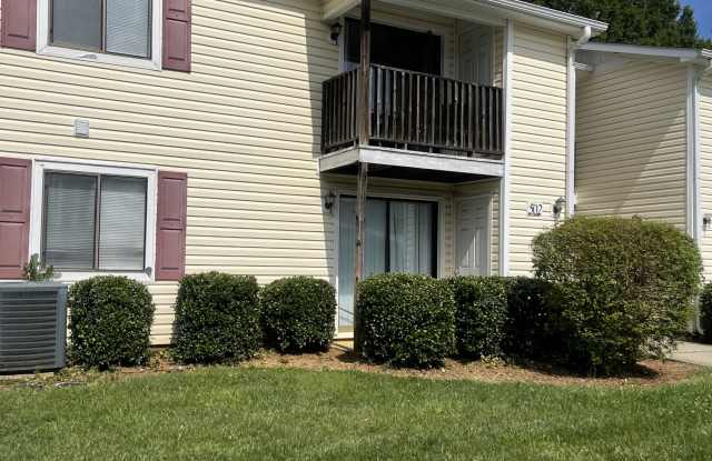 502 Mystic Drive - B photos photos