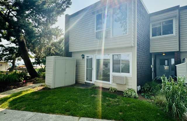 9 West Walk - 9 West Walk, West Haven, CT 06516