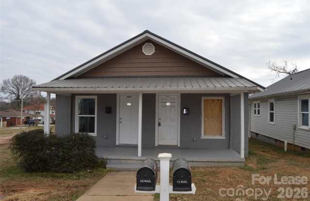 709 Elm Street photos photos