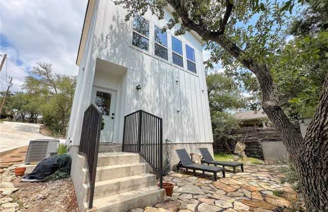 1200 Willow Drive photos photos