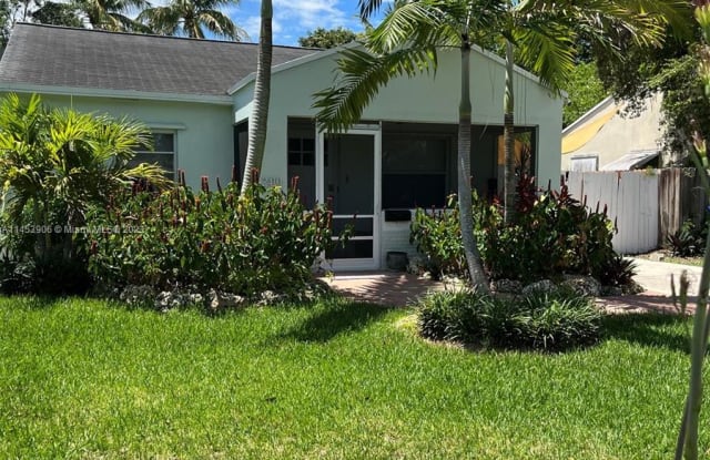 2410 Arthur St - 2410 Arthur Street, Hollywood, FL 33020