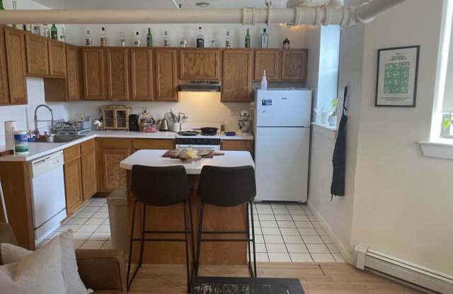 1127 Commonwealth Ave. photos photos