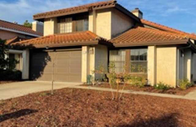 Gorgeous Two Story Home In Union City 3 Bedroom 2.5 Baths photos photos
