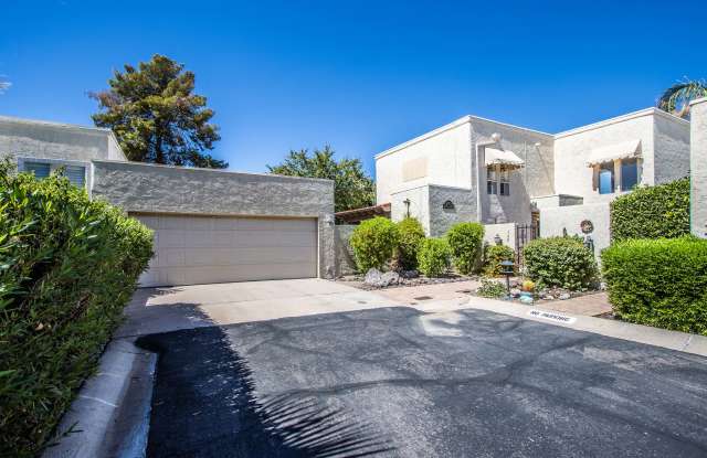 140 W Victoria Sq photos photos