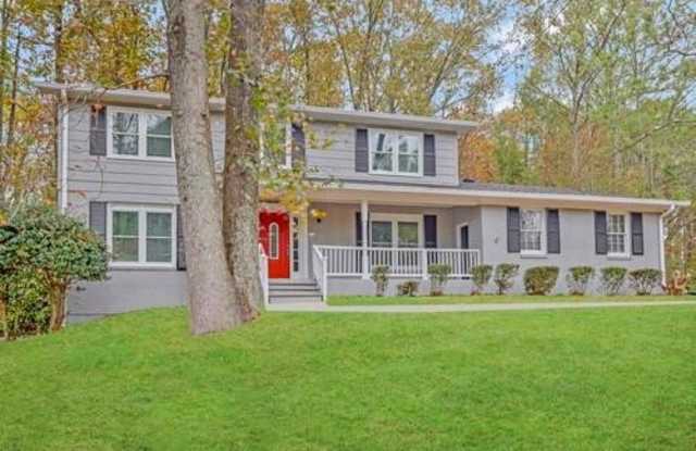 3401 Fawn Trail Gallery 2