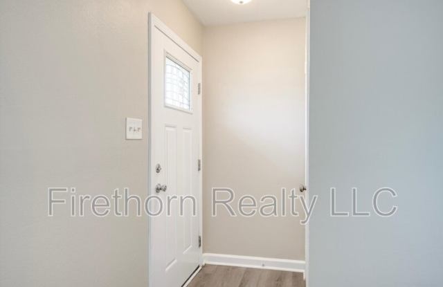 1946 Lumpkin Road Gallery 4