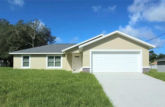 8500 N SUSSEX DRIVE photos photos