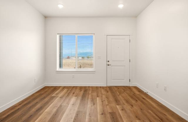 2305 E 830 S - 2 Gallery 4