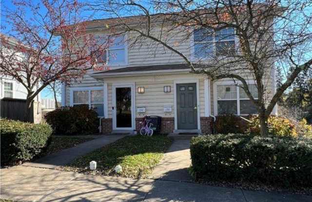 194 Baker Ave photos photos