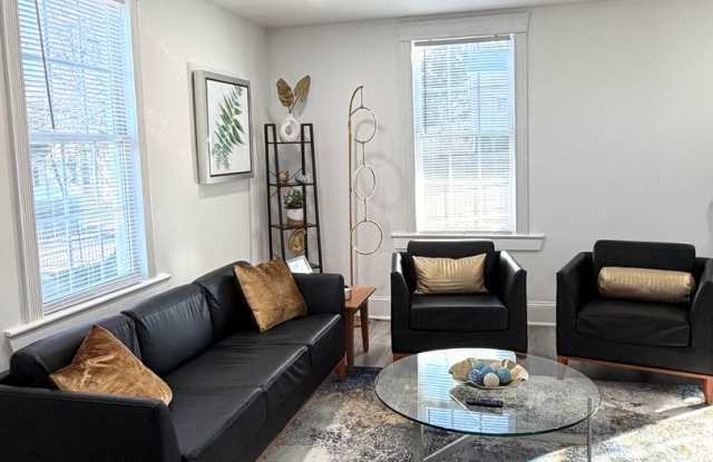 Furnished 2 bed 1 Bath Home photos photos