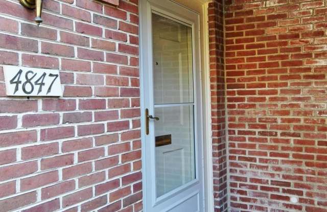 4847 SANGAMORE Road Gallery 3
