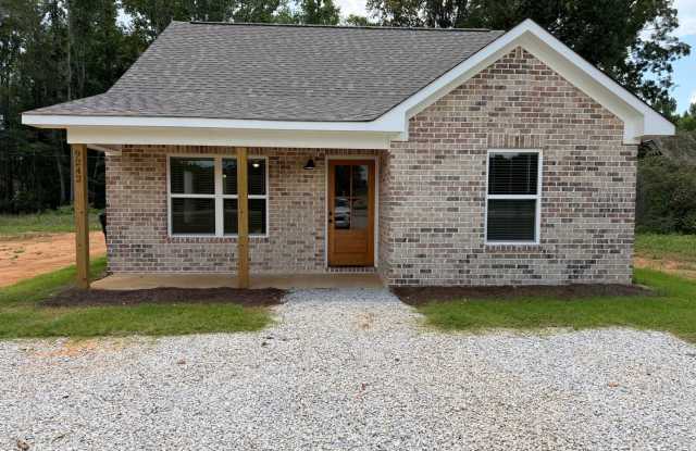 3 Bedroom 2 Bath House Gallery 1