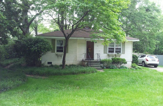 901 Mclinden Ave - 901 Mclinden Avenue Southeast, Smyrna, GA 30080