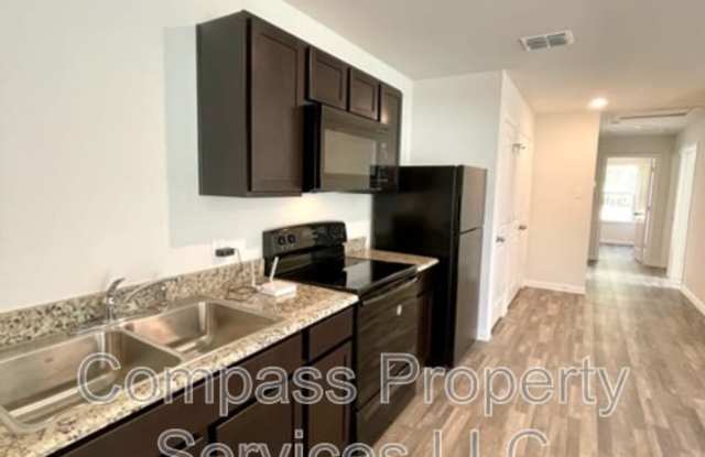 1114B Chestnut Gallery 4